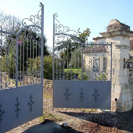 Le Logis De La Venerie 호텔 울론 쉬르 메르 외부 사진